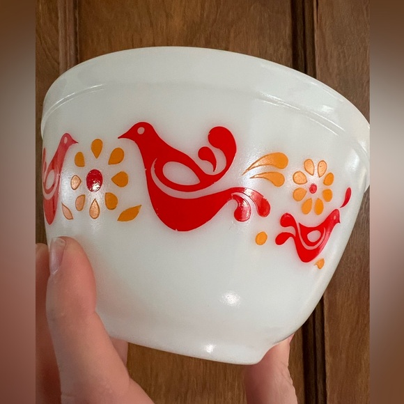 Pyrex Friendship 1.5 Pint Cinderella Mixing Bowl #401 Red Orange Birds USA Vtg - Picture 6 of 9